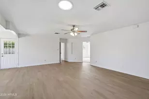 1925 W Amelia Ave, Phoenix, AZ 85015 - Photo 2