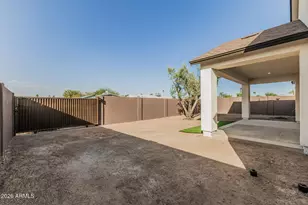 1802 W Carter Rd, Phoenix, AZ 85041 - Photo 34