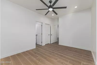 1802 W Carter Road, Phoenix, AZ 85041 - Photo 20