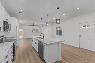 1802 W Carter Rd, Phoenix, AZ 85041 - Photo 16