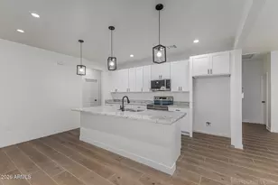 1802 W Carter Rd, Phoenix, AZ 85041 - Photo 14