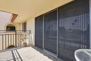 10330 W Thunderbird Blvd, Sun City, AZ 85351 - Photo 26