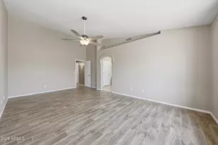 16011 N 35th Dr, Phoenix, AZ 85053 - Photo 30