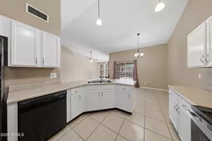 16011 N 35th Dr, Phoenix, AZ 85053 - Photo 14