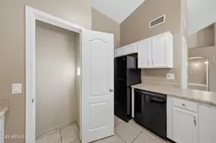 16011 N 35th Dr, Phoenix, AZ 85053 - Photo 16