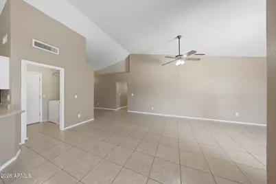 16011 N 35th Drive, Phoenix, AZ 85053 - Photo 18