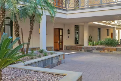 8 Biltmore Estate #Unit 116, Phoenix, AZ 85016 - Photo 6