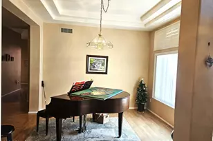 22017 N Venado Dr, Sun City West, AZ 85375 - Photo 8