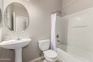 1384 S Sabino Dr, Gilbert, AZ 85296 - Photo 24