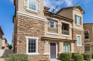 1384 S Sabino Dr, Gilbert, AZ 85296 - Photo 4