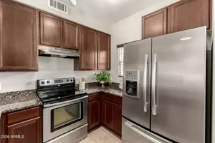 1384 S Sabino Dr, Gilbert, AZ 85296 - Photo 14