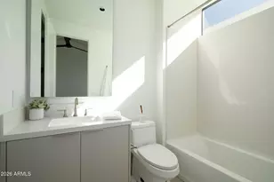 1729 E Winchcomb Dr, Phoenix, AZ 85022 - Photo 34