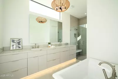 1729 E Winchcomb Drive, Phoenix, AZ 85022 - Photo 24