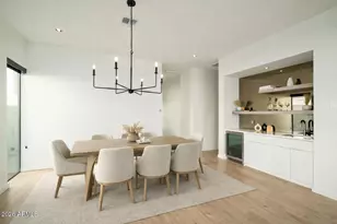 1729 E Winchcomb Dr, Phoenix, AZ 85022 - Photo 6