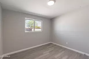 4230 N 49th Dr, Phoenix, AZ 85031 - Photo 22