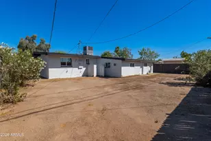 4230 N 49th Dr, Phoenix, AZ 85031 - Photo 32