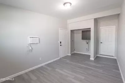 4230 N 49th Drive, Phoenix, AZ 85031 - Photo 26