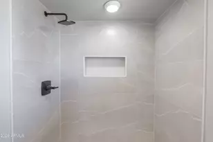 4230 N 49th Dr, Phoenix, AZ 85031 - Photo 18