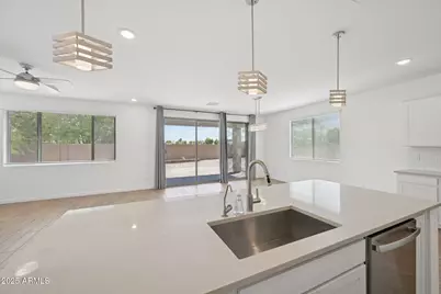 7221 N 74th Avenue, Glendale, AZ 85303 - Photo 20