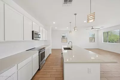 7221 N 74th Avenue, Glendale, AZ 85303 - Photo 18