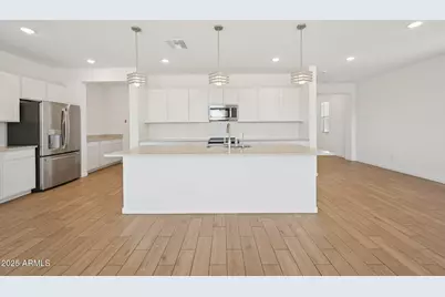 7221 N 74th Avenue, Glendale, AZ 85303 - Photo 16