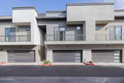 142 E Hearne Way, Gilbert, AZ 85234 - Photo 2