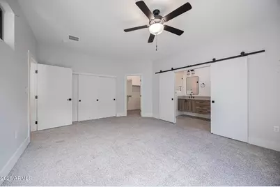 142 E Hearne Way, Gilbert, AZ 85234 - Photo 16