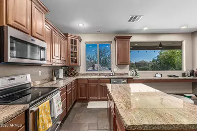 16617 S 27th Lane, Phoenix, AZ 85045 - Photo 6
