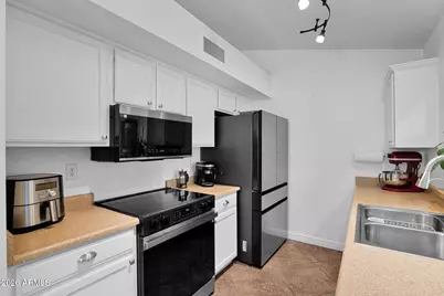 21419 N Morning Dove Drive, Sun City West, AZ 85375 - Photo 10