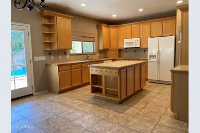 5505 E Holmes Avenue, Mesa, AZ 85206 - Photo 10