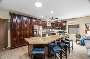 1802 E Stella Ln, Phoenix, AZ 85016 - Photo 12