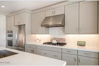 11353 N Luckenbach Street, Surprise, AZ 85388 - Photo 8