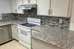 925 N College Ave, Tempe, AZ 85288 - Photo 6