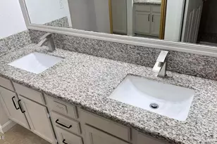 925 N College Ave, Tempe, AZ 85288 - Photo 16