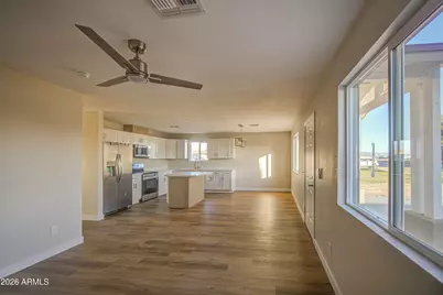 604 E South Avenue, Buckeye, AZ 85326 - Photo 6