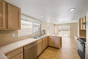 5031 W Oraibi Dr, Glendale, AZ 85308 - Photo 12