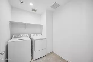 8926 W Oregon Ave, Glendale, AZ 85305 - Photo 26