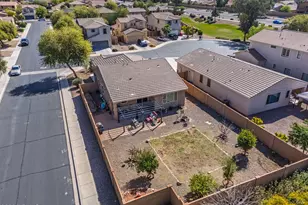 21368 N Cecil Ct, Maricopa, AZ 85138 - Photo 32