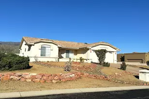 2130 Gerrysue Dr, Clarkdale, AZ 86324 - Photo 2