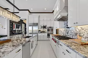 23571 N 77th Ave, Peoria, AZ 85383 - Photo 16