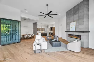 4414 E Vermont Ave S, Phoenix, AZ 85018 - Photo 8