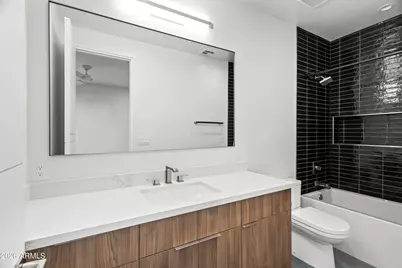 4414 E Vermont Avenue S, Phoenix, AZ 85018 - Photo 26