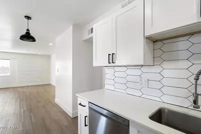 2923 N 38th Street, Phoenix, AZ 85018 - Photo 16