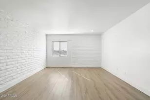 2923 N 38th St, Phoenix, AZ 85018 - Photo 6