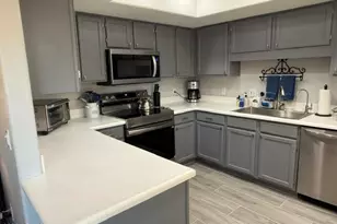 9745 N 95th St, Scottsdale, AZ 85258 - Photo 14
