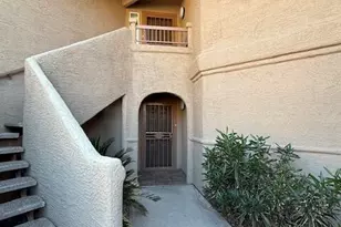 9745 N 95th St, Scottsdale, AZ 85258 - Photo 2