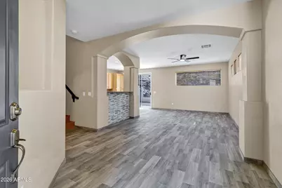 315 W Mountain Sage Drive, Phoenix, AZ 85045 - Photo 6