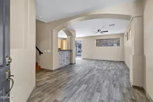 315 W Mountain Sage Dr, Phoenix, AZ 85045 - Photo 6