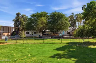 2076 E Willis Rd, Gilbert, AZ 85297 - Photo 64