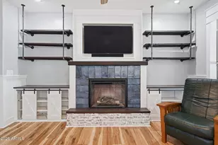 2076 E Willis Rd, Gilbert, AZ 85297 - Photo 10